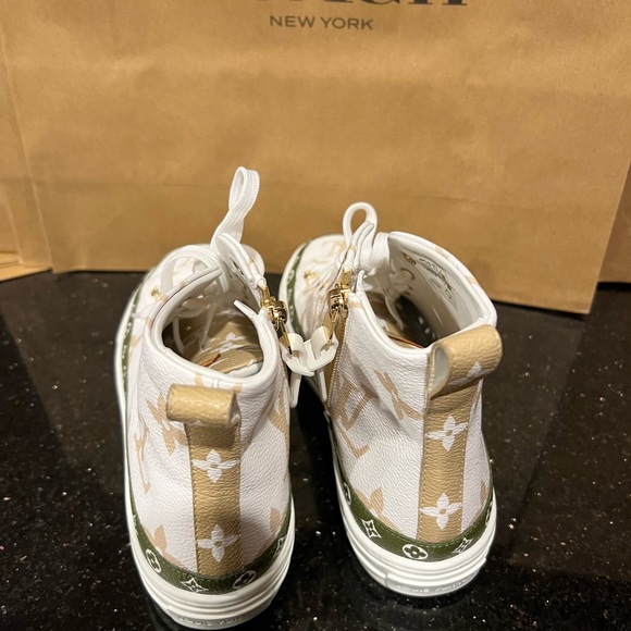 Louis Vuitton Monogram Canvas Stellar Sneaker women size 38 1/2 - Picture 4 of 4